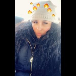 Meet your Posher, Karissa